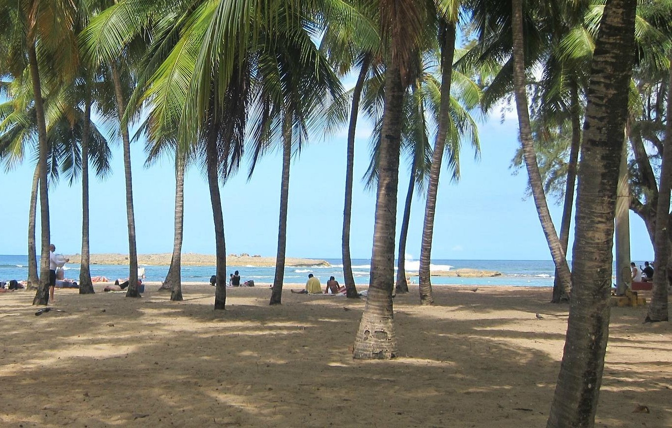 Isla Verde Beach vs. Escambrón Beach