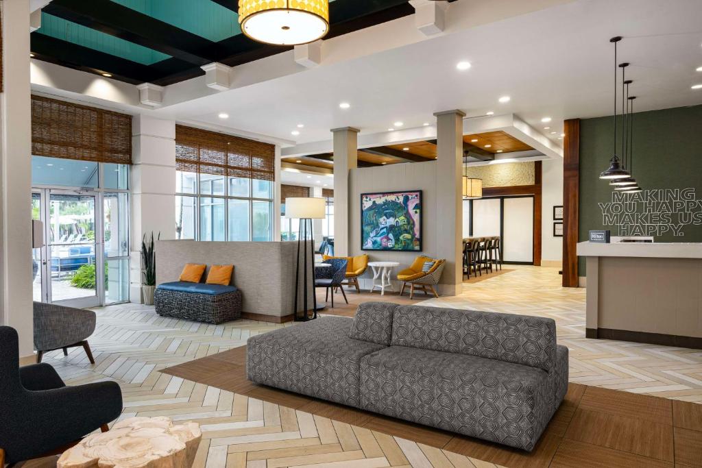Hampton Inn And Suites Isla Verde Beach Carolina Puerto Rico Lobby